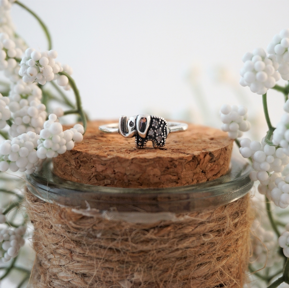 925 Sterling Silver Elephant Ring